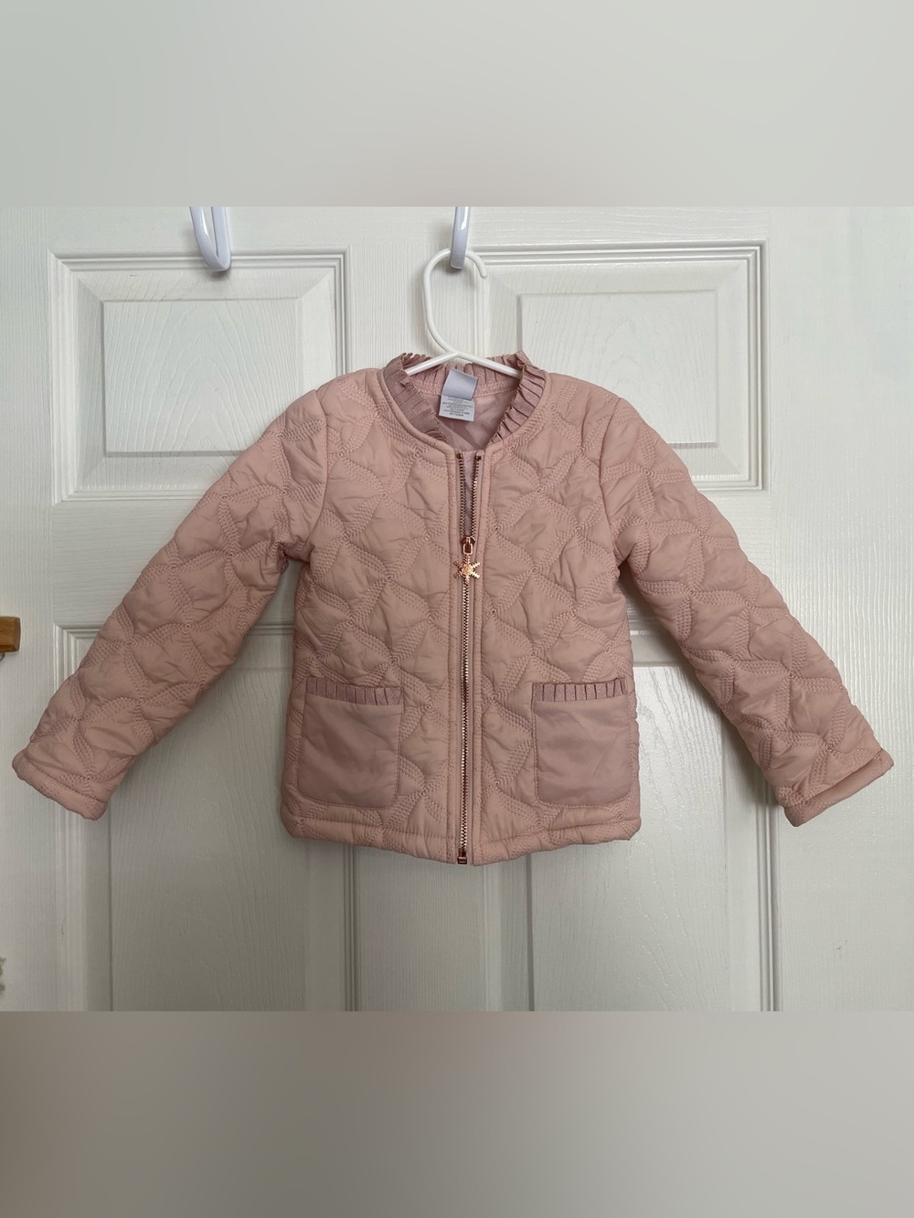 Tahari Girls 2T Light Pink Quilted Girls' Jacket with Snowflake Zipper